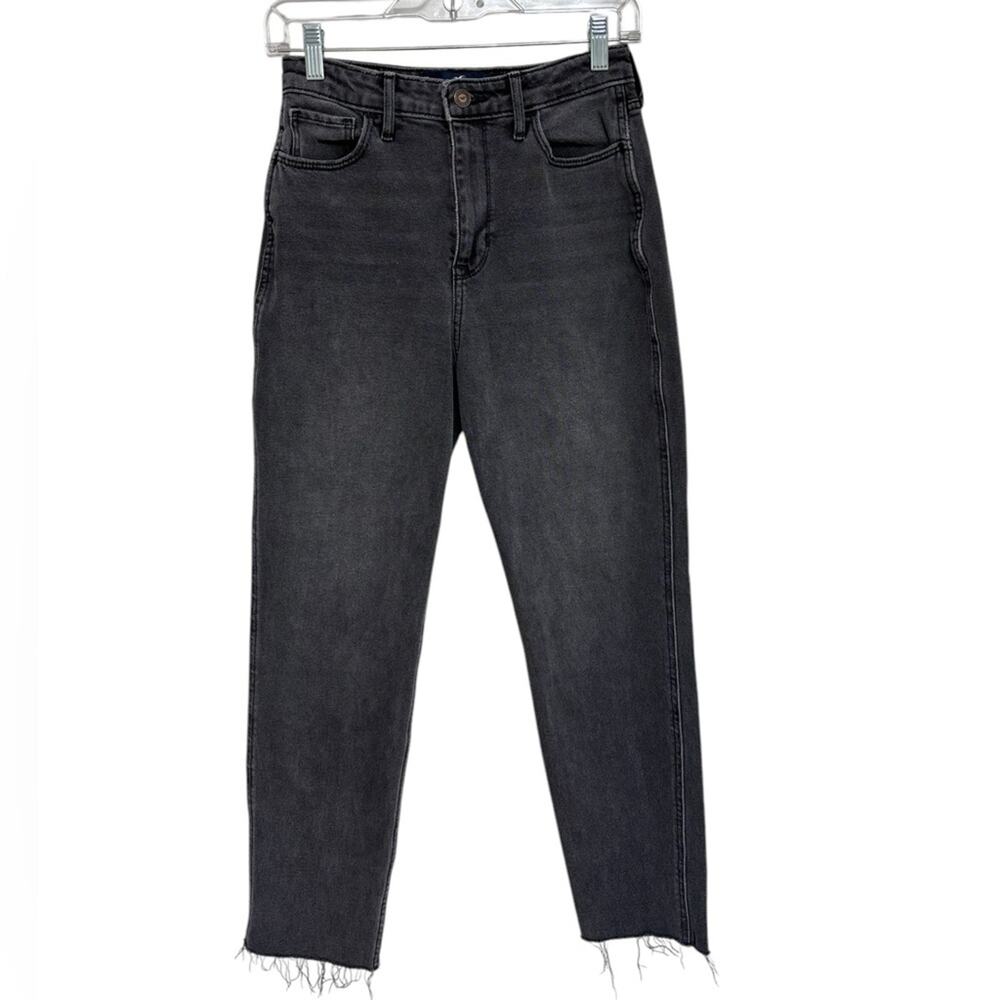 Hollister Ultra High Rise Mom Jeans in Washed Black Denim - Size 26